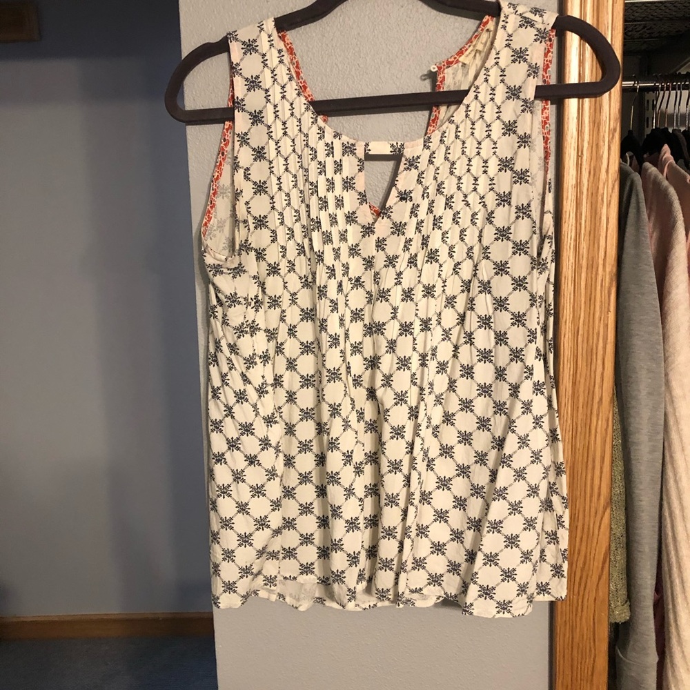 Large Hem and Thread Tank